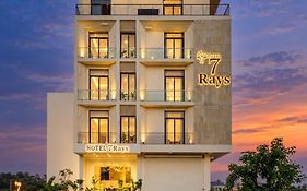 7 Rays Hotel